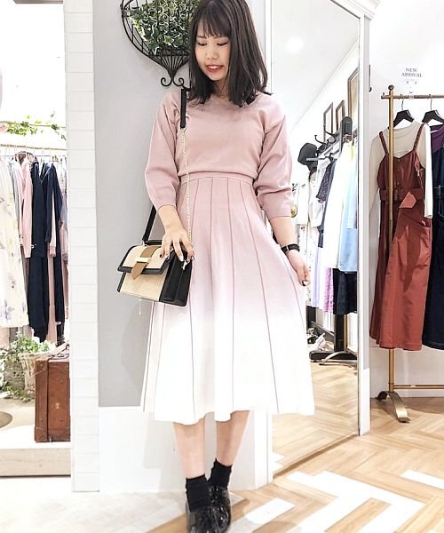 セール グラデーションニットワンピース ノエラ Noela Magaseek