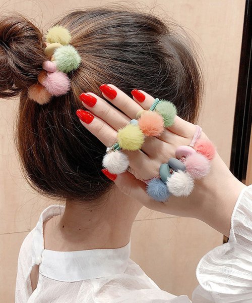 セール 大人可愛い ヘアゴム ファーポンポン ヘアアクセサリー 髪飾り 女性 髪留め ゴム ポニーテール ミニミニストア Miniministore Magaseek
