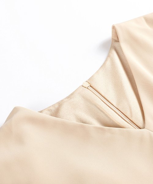 DRESS+(ドレス プラス)/ケープスリーブと半袖のアシンメトリー袖結婚式ワンピース/img27