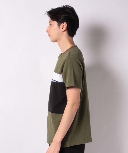 LEVI’S OUTLET(リーバイスアウトレット)/SS MIGHTY PIECED TEE TAPE APPLIQUE OLIVE/img01