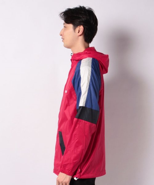 LEVI’S OUTLET(リーバイスアウトレット)/COLORBLOCK WINDRUNNER CHINESE RED/img01