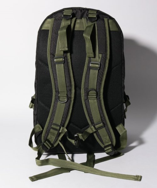 INDISPENSABLE(INDISPENSABLE)/Daypack FUSION GRIDSTOP/img02