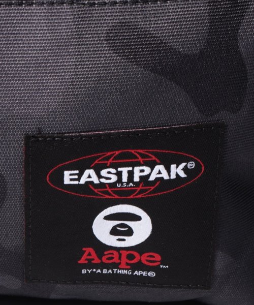 EASTPAK(イーストパック)/【メンズ】【EASTPAK×AAPE】バックパック/BLACK/CAMO/img06