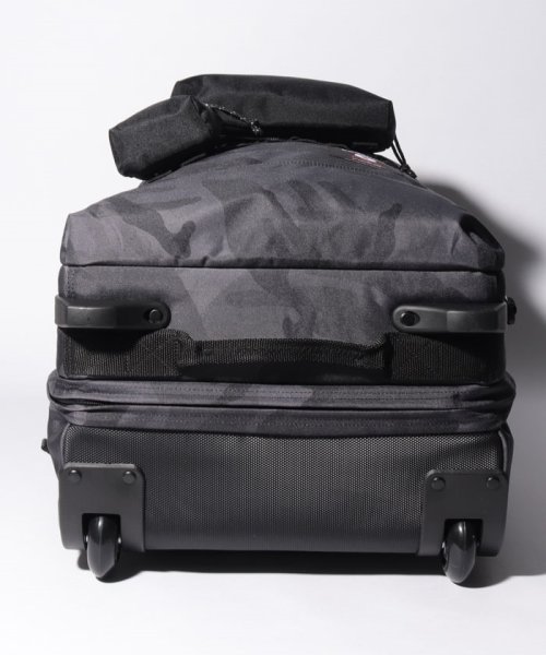 EASTPAK(イーストパック)/【メンズ】【EASTPAK×AAPE】キャリーケース/BLACK/CAMO/img03