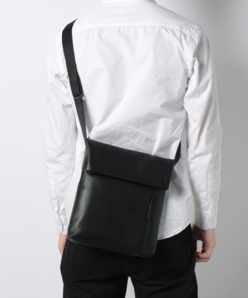 Oah03 01 ショルダーバッグ アニエスベー ボヤージュ メンズ Agnes B Voyage Magaseek