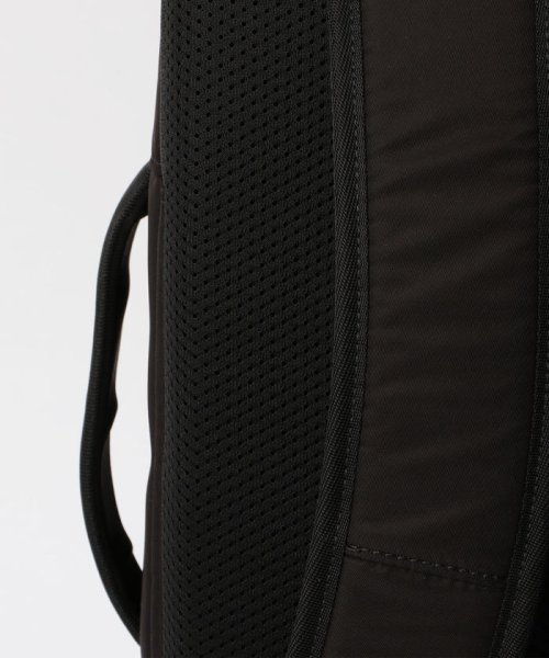 NOLLEY’S goodman(ノーリーズグッドマン)/【Incase/インケース】VIA Backpack Lite with Flight Nylon (37163081)/img04