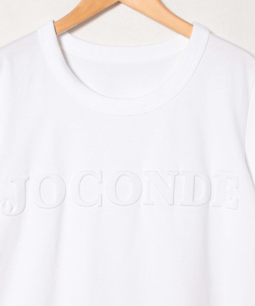 GUEST JOCONDE(ゲスト　ジョコンダ)/【大きいサイズ】【洗える】エンボス ロゴTシャツ/img02