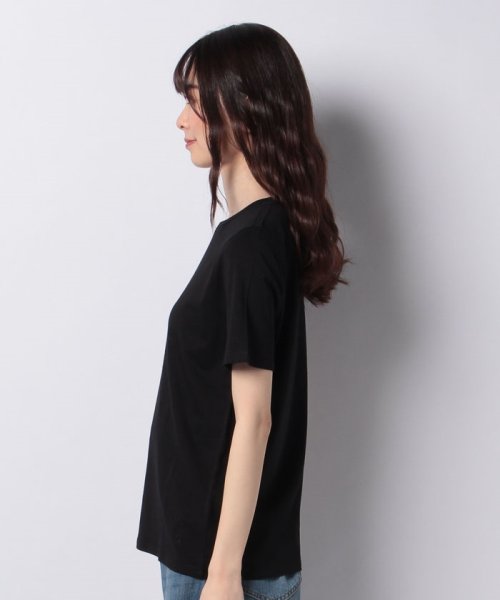 BENETTON (women)(ベネトン（レディース）)/クルーネック裾ロゴ刺繍半袖Tシャツ・カットソー/img01