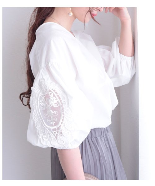 Sawa a la mode(サワアラモード)/花刺繍レースのぽわん袖トップス/img16