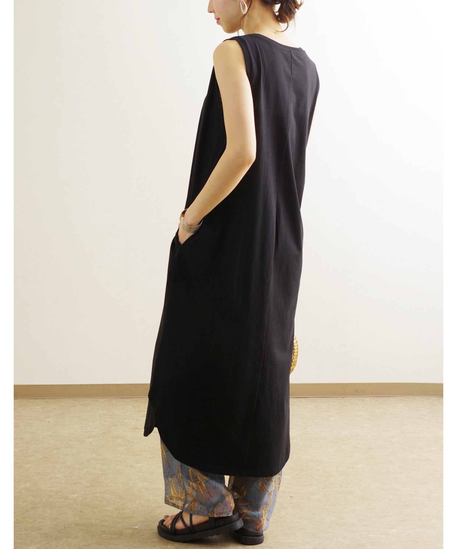 短納期 早者勝ち スリードッツ Three Dots 21ss コットンローンドレス ワンピース ノースリーブ ロング フレア S 黒 ブラック 人気満点 Gdpcambodia Org
