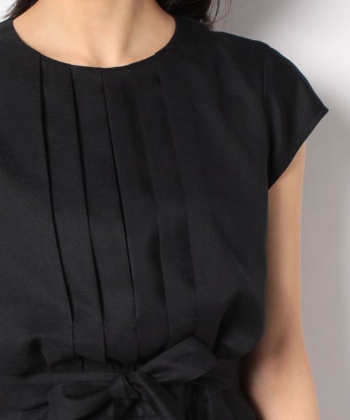 クーポン セール 60 Off ポリエステルツイル プリーツワンピース ジョコンダ ロイヤル Joconde Royal Magaseek