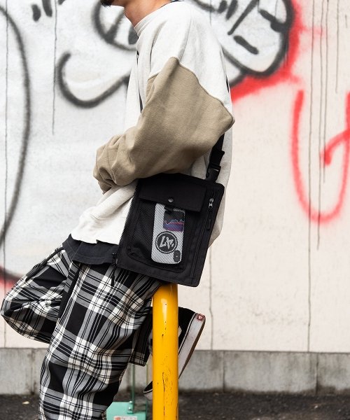 Hf Hayato Device トリプルコラボ 変形ゲームベスト ベスト型バッグ デバイス メンズ Device Magaseek