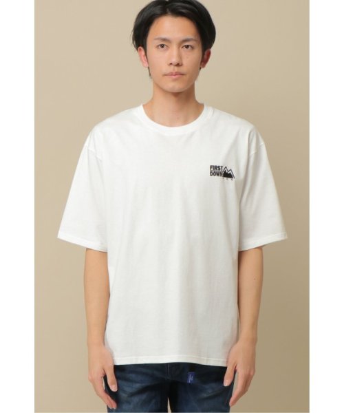 ikka(イッカ)/FIRST DOWN ワンポイント刺繍Tシャツ/img06