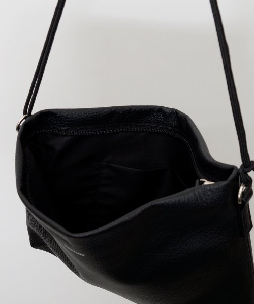 MAISON mou(メゾンムー)/【ADAMPATECK/アダムパテック】COW LEATHER Musette bag/img05