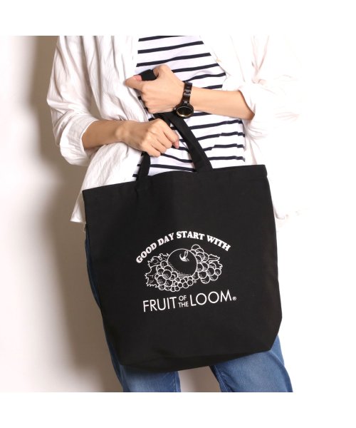 MAISON mou(メゾンムー)/【FRUIT OF THE LOOM/フルーツオブザルーム】CAL PRINT TOTE/白黒プリントトートバッグ/img02