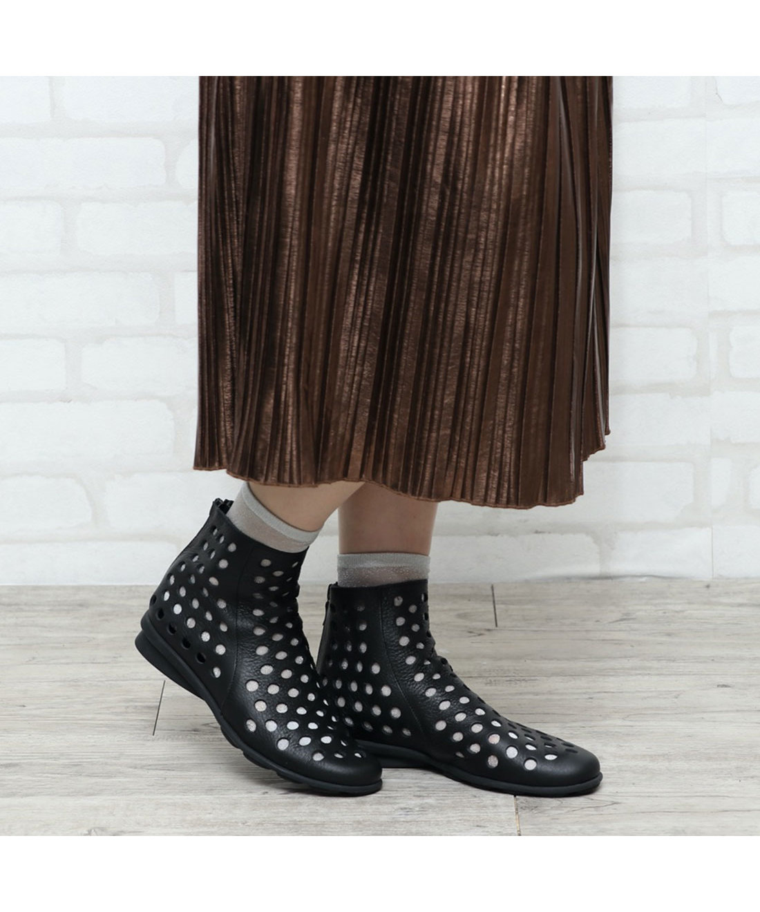 arche dato boots