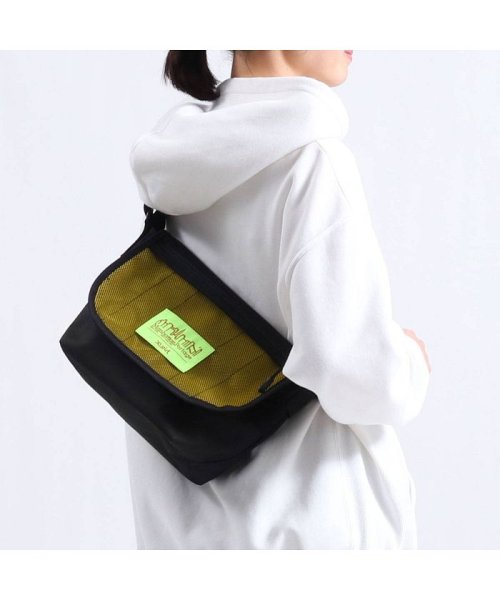 エックスガール ショルダーバッグ x Girl Manhattan Portage Casual Messenger Bag Jr エックスガール X Girl Magaseek エックスガール ショルダーバッグ x Girl Manhattan Portage Casual Messenger Bag Jr エックスガール X Girl Magaseek