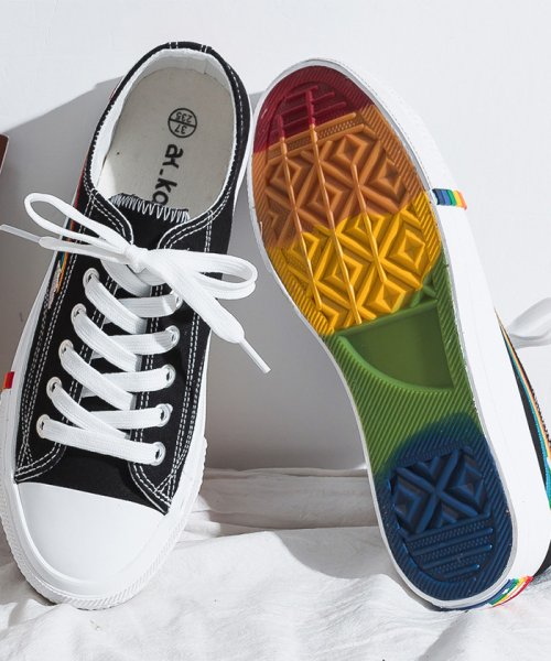 キャンバス スニーカー レディース ローカット 刺しゅう入り 靴 おしゃれ 配色 シューズ履きやすい ミニミニストア Miniministore Magaseek