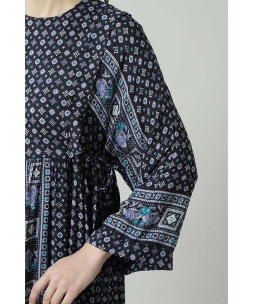 セール スカーフプリントワンピース ローズバッド Rose Bud Magaseek