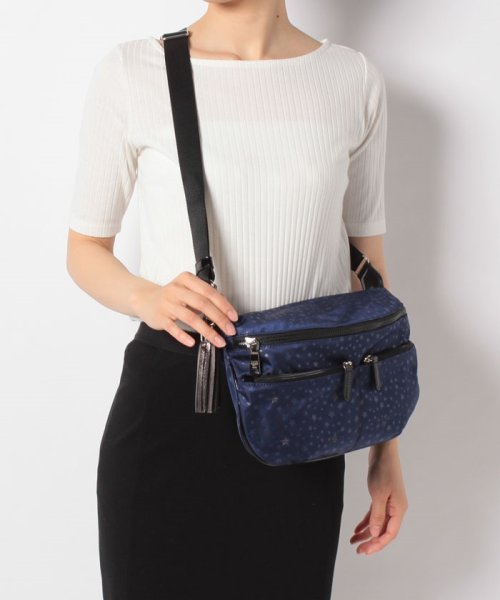 セール 40 Off スターダスト ボディーバッグ アナスイ バッグ Anna Sui Bag Magaseek