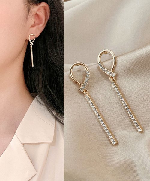 セール ロングピアス レディース ぶら下がり 揺れる キラキラ パーティー プレゼント 女性 人気アクセサリー ショッピングゴー Shoppinggo Magaseek