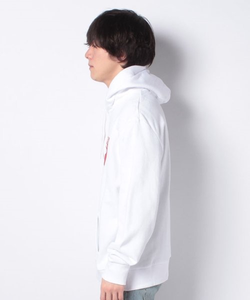 LEVI’S OUTLET(リーバイスアウトレット)/GRAPHIC PO HOODIE T3 BW PO HOODIE WHITE/img01