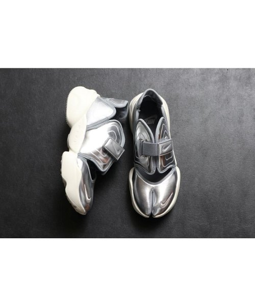 セール 10 Off ナイキ ウィメンズ アクア リフト Nike Nike Magaseek
