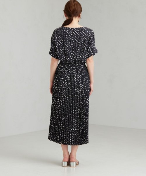 セール 50 Off Ffc ドット プリント プリーツ ワンピース グリーンレーベルリラクシング Green Label Relaxing Magaseek