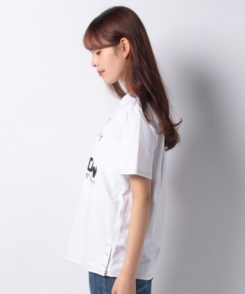 B donna(ビドンナ)/ロゴプリント　Tシャツ/img01