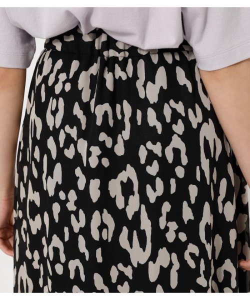 AZUL by moussy(アズールバイマウジー)/BIG LEOPARD FLARE SKIRT/img07