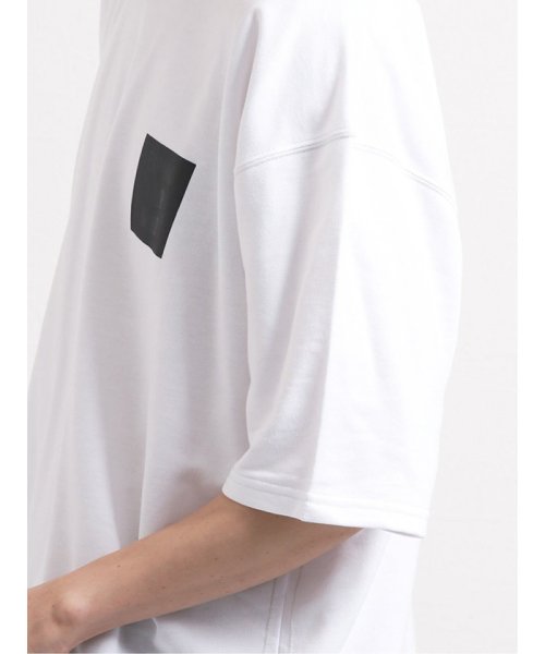 semanticdesign(セマンティックデザイン)/ミニ裏毛エンボス加工クルーネック半袖BIGTシャツ/img04