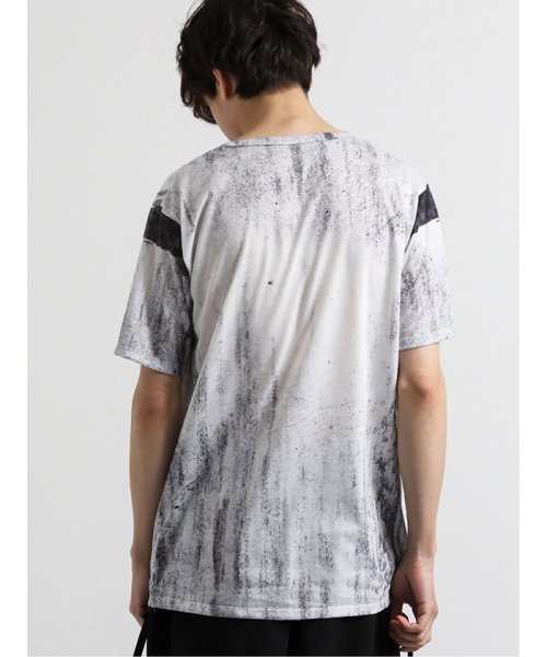 semanticdesign(セマンティックデザイン)/シェラック/SHELLAC グランジプリント Vネック半袖Tシャツ/img03