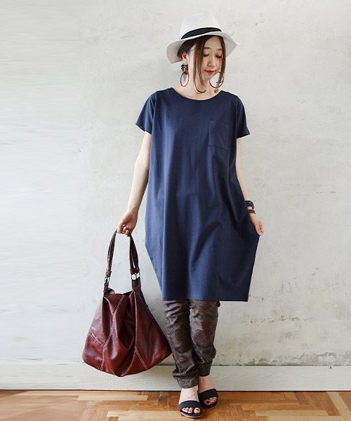 and it_(アンドイット)/【and it_】ポケット付大人シンプルコクーンワンピース【M】(夏服 レディース トップス ワンピース 半袖 コットン ロングTシャツ ロング丈 チュニック /img43