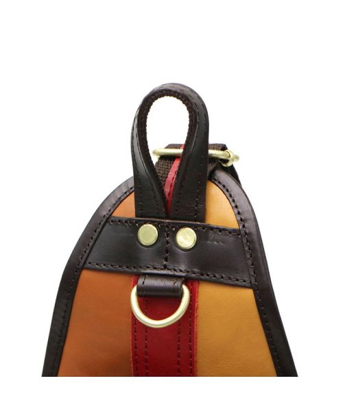 ダブルス ボディバッグ DOUBLES バッグ ショルダーバッグ ワンショルダーバッグ YIX スリングバッグ 本革 レザー 斜めがけ YIX－1401 また