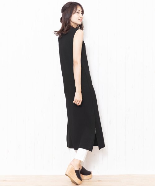 セール レディース ワンピース シャリシャリテレコ素材 ロング丈 スリット ワンピース ノースリーブ ミリアンデニ Mili An Deni Magaseek