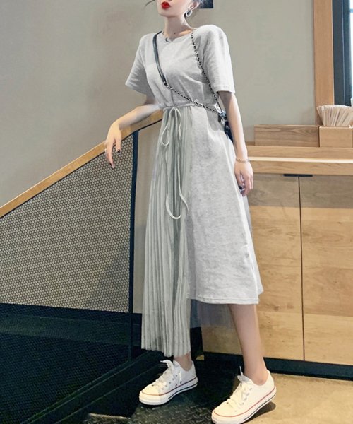 セール ミニミニストア Miniministore チュール付ワンピース 春夏 レディース Tシャツワンピース ひざ丈 ウエスト絞りワンピース 黒 無地 カジュアルワンピ 半袖 Magaseek セール ミニミニストア Miniministore チュール付ワンピース 春夏 レディース Tシャツワンピース ひざ丈 ウエスト絞りワンピース 黒 無地 カジュアルワンピ 半袖 Magaseek