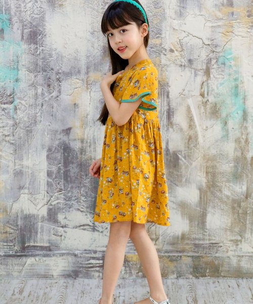 セール 花柄フリルワンピース 子供服bee 子供服bee Magaseek