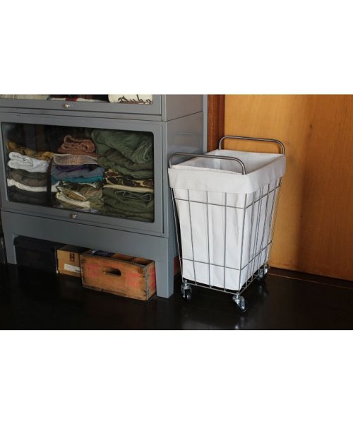 BRID(ブリッド)/WIRE ARTS & PRO LAUNDRY SQUARE BASKET with CASTER 45L/img03