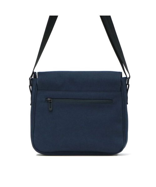 アンクール ショルダーバッグ Un Coeur バッグ Toro2 斜めがけバッグ 小さめ メンズ レディース A5 タブレット収納 撥水 K アンクール Un Coeur Magaseek