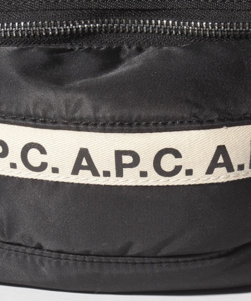 A.P.C.(アーペーセー)/【APC】ロゴ ボディバッグ ミニ H62129PAACL/img05