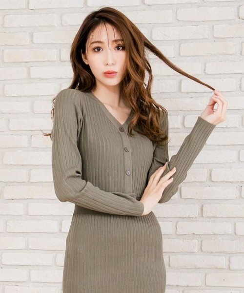 前ボタンリブニットワンピース ワンピース 長袖 きれいめ ミディアム ニットワンピース 韓国 ニット タイトワンピース 膝丈 リブニット Vネック ジュリアブティック Julia Boutique Magaseek