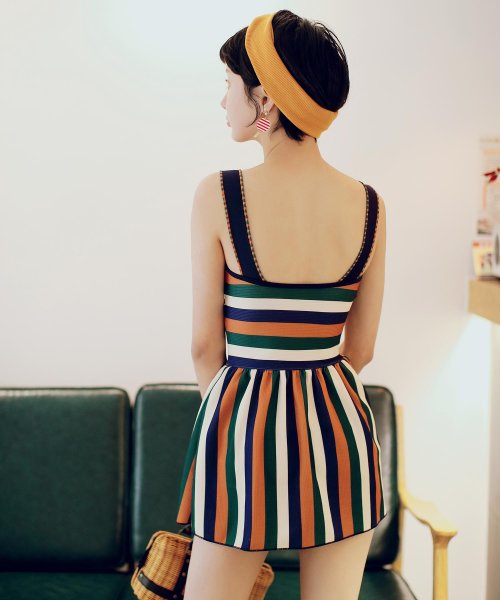 セール 10 Off 60 S レトロモダン ワンピース水着 オシャレボ Osyarevo Magaseek