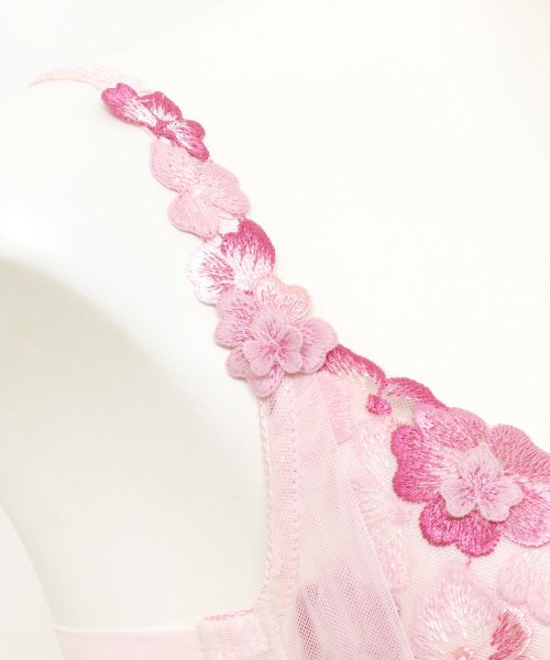 fran de lingerie(フランデランジェリー)/GRACE Flower Petal らくらく補正グレースフラワーペタル コーディネートノンワイヤー E65－G80カップ/img21