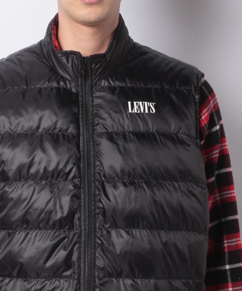 LEVI’S OUTLET(リーバイスアウトレット)/UNISX RVSBLE PUFFER VEST MINERAL BLACK/img03