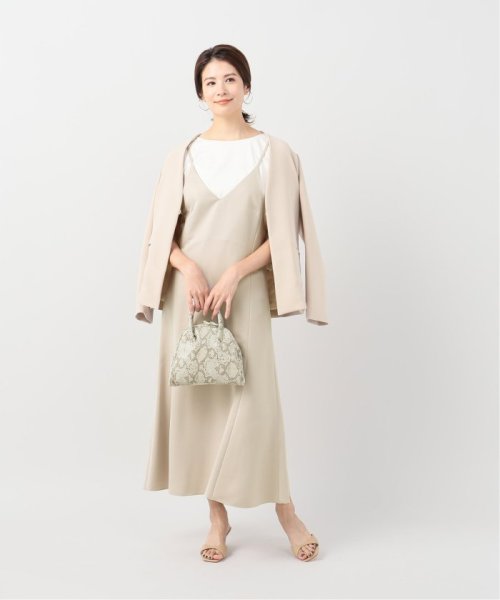 セール 30 Off ピーチサテンキャミワンピース ラ トータリテ La Totalite Magaseek