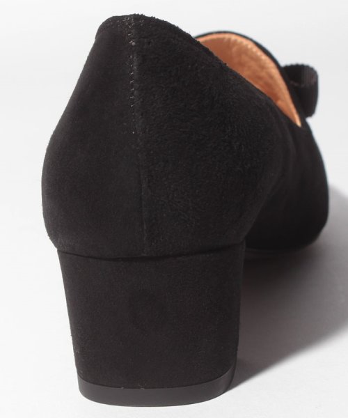 リボンモチーフスリッポンパンプス 