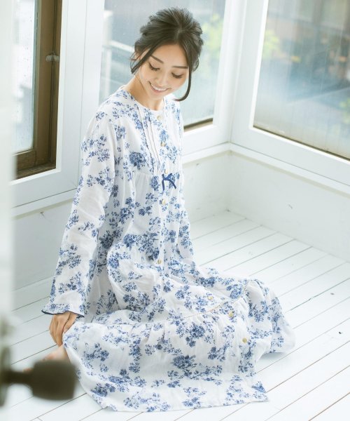 Soft Gauze Cloth前開き長袖ロングワンピース 花柄 フランデランジェリー Fran De Lingerie Magaseek