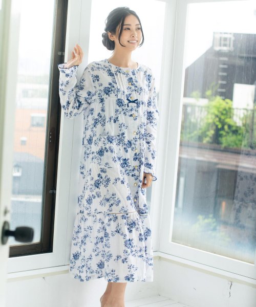 Soft Gauze Cloth前開き長袖ロングワンピース 花柄 フランデランジェリー Fran De Lingerie Magaseek