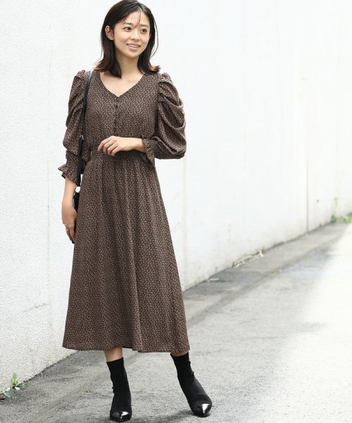 セール 袖ボリューム花柄シャーリングワンピース ビス Vis Magaseek