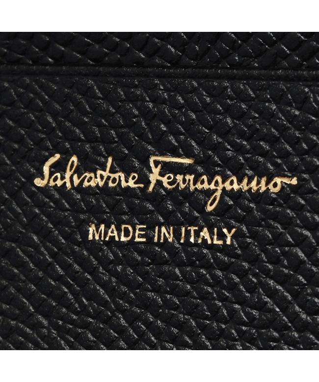 1／7迄値下! 新品未使用 Salvatore Ferragamo 長財布